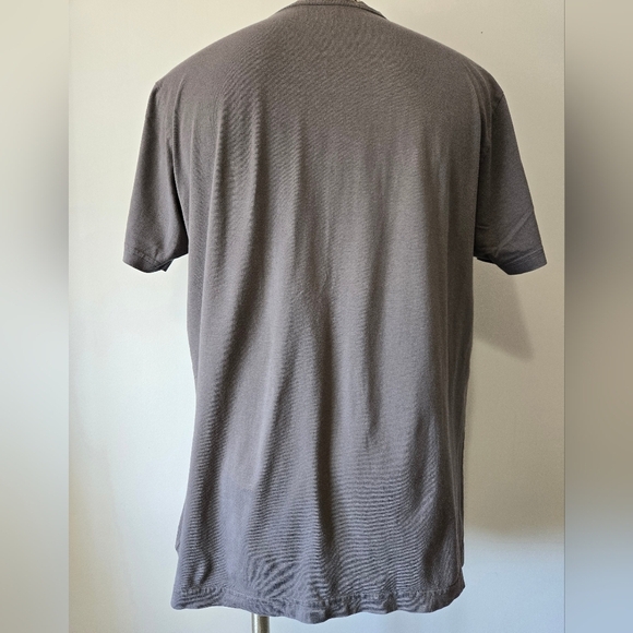 PSYCHO BUNNY By Robert Godley Gray V-Neck Branded Logo Men's Shirt. Large - Picture 5 of 9